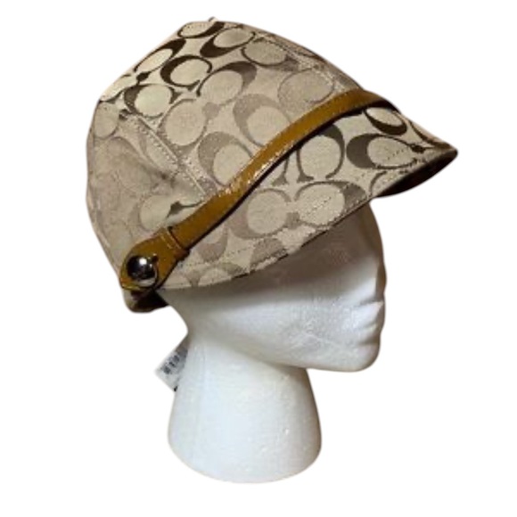 Coach Khaki beret/hat✨ - Picture 1 of 5